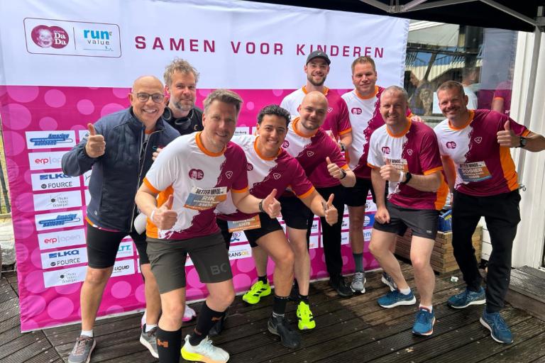Un exploit sportif et ensoleillé pour la Stichting DaDa