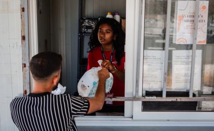 Luiers voor Lesbos 2025 redder in nood voor ouders op de vlucht